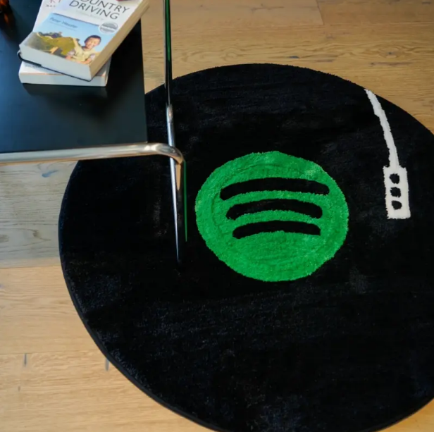 Shopify Stereo Rug